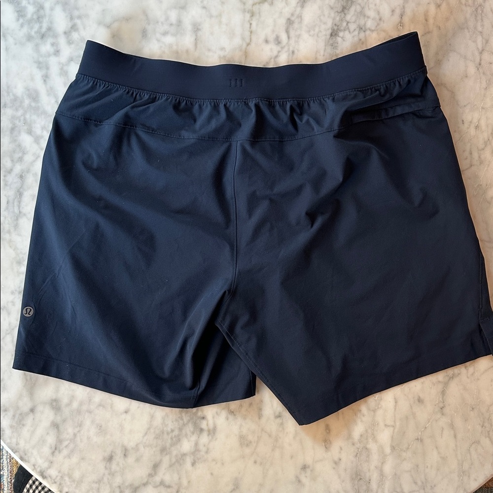 Lululemon bundle of 3 men’s XL Athletic Shorts, black black navy - Picture 3 of 11
